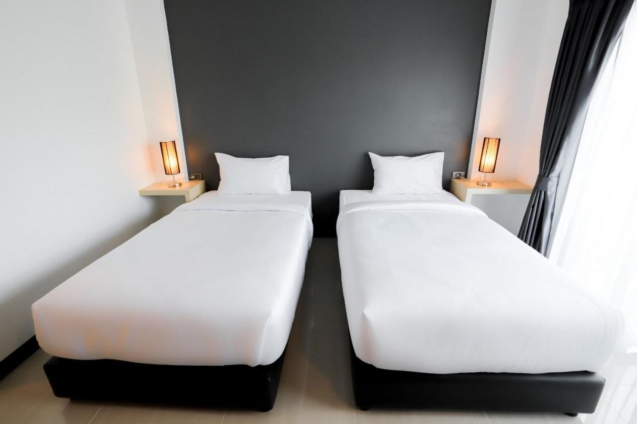 The Rest Hotel - ประจวบ Prachuap Khiri Khan Dış mekan fotoğraf