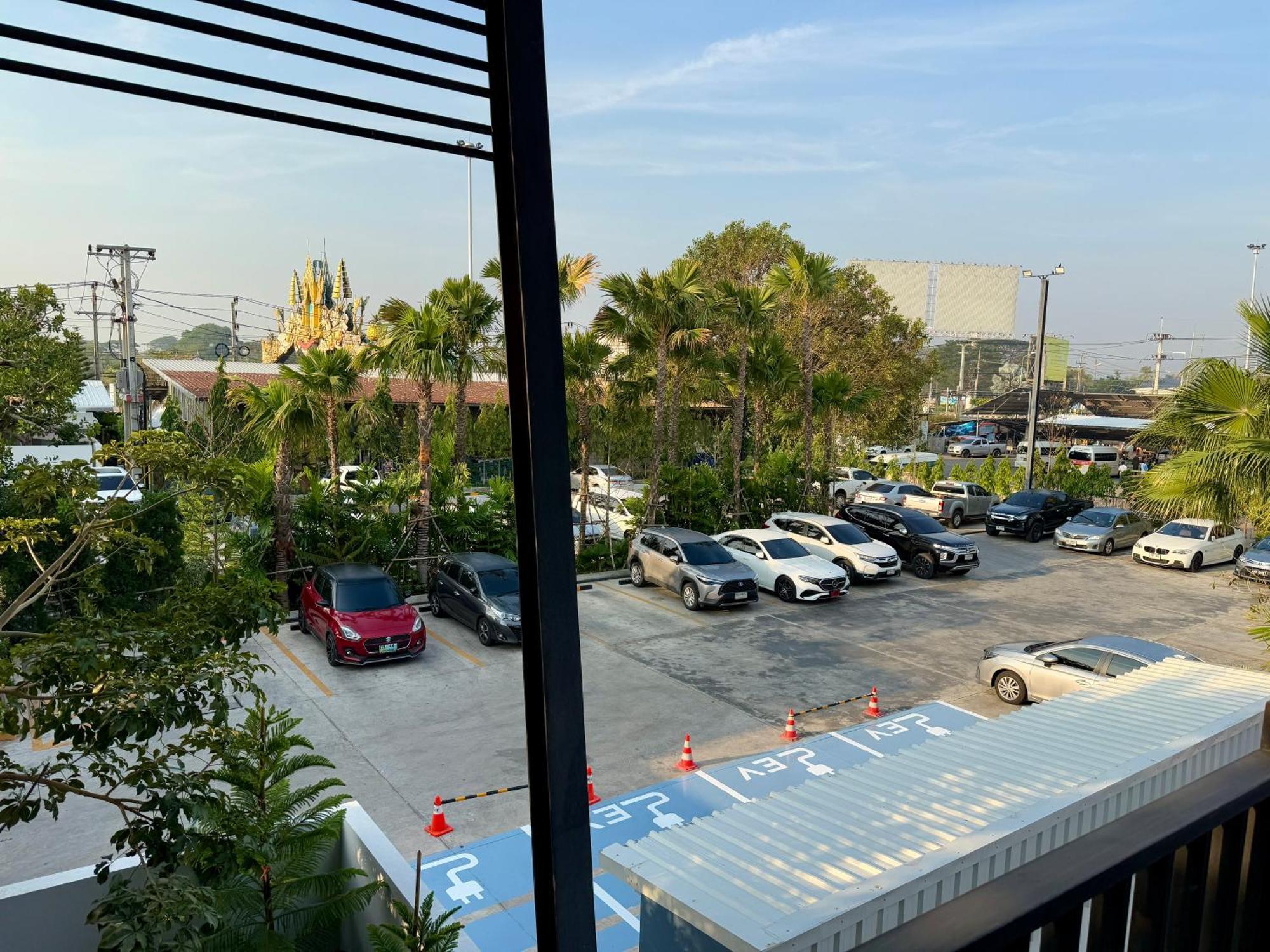 The Rest Hotel - ประจวบ Prachuap Khiri Khan Dış mekan fotoğraf